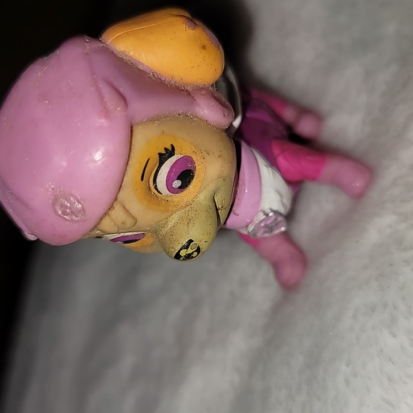 2.2" Tall PAW Patrol Skye Pink helmet Jet/motorcycle outfit figure  ACTION figu - Picture 5 of 7